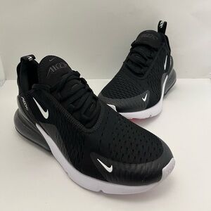 🆕Nike Air Max 270 Sneaker (Men) 8.5 Black and White